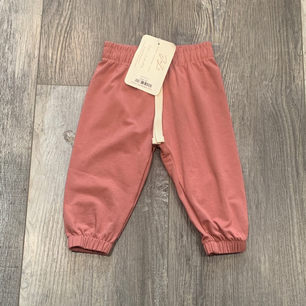 Jax & Lennon Guava Sweatpants